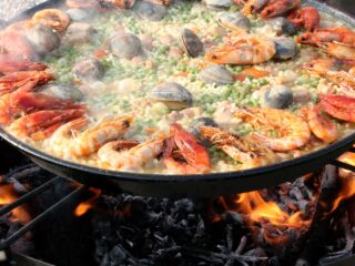 Por qué tanta expectación por la paella en Hospitalet de Llobregat